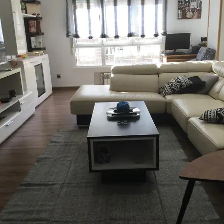 Gran Piso Alto Luzdiseno Centrico Con Garaje *