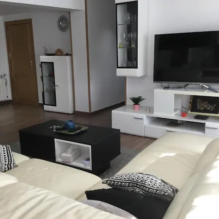 Gran Piso Alto Luzdiseno Centrico Con Garaje *