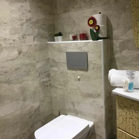 Gran Piso Alto Luzdiseno Centrico Con Garaje * לאון