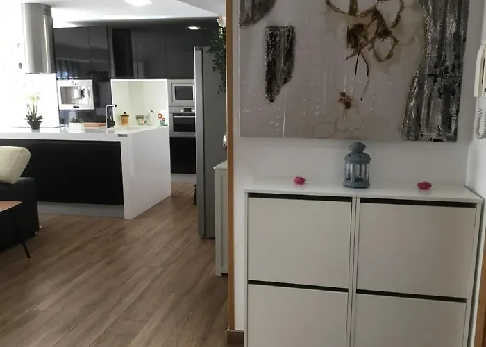 Gran Piso Alto Luzdiseno Centrico Con Garaje Lägenhet *