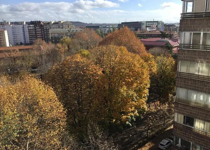 Gran Piso Alto Luzdiseno Centrico Con Garaje Lägenhet *