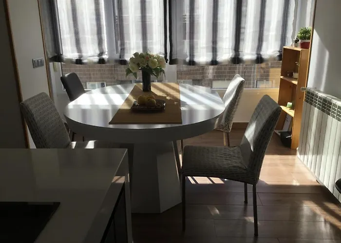 Lägenhet Gran Piso Alto Luzdiseno Centrico Con Garaje